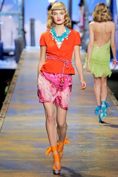 Look 23